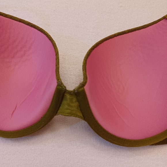 PINK Victoria's Secret Wear Everywhere Push Up Bra, 32DD - Picture 8 of 16